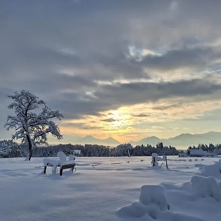 Holzfass Entspannung Pur Mit Schoenstem Bergblick 1 Appartement *
