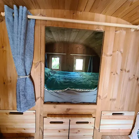 Apartment Holzfass Entspannung Pur Mit Schoenstem Bergblick 1 Bad Aibling